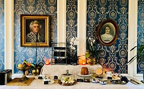 Chambre D'Hotes Sarah - Chateau Le Bas Bleu